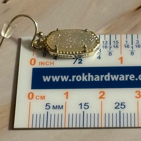 Kendra Scott Silver Tone Iridescent Drusy Drop Earrings 3/4” - Picture 11 of 11